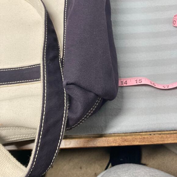 Lands End Canvas Tote Beige and Navy w/ letter "B" Good Condition. Pre-Owned - Picture 11 of 14